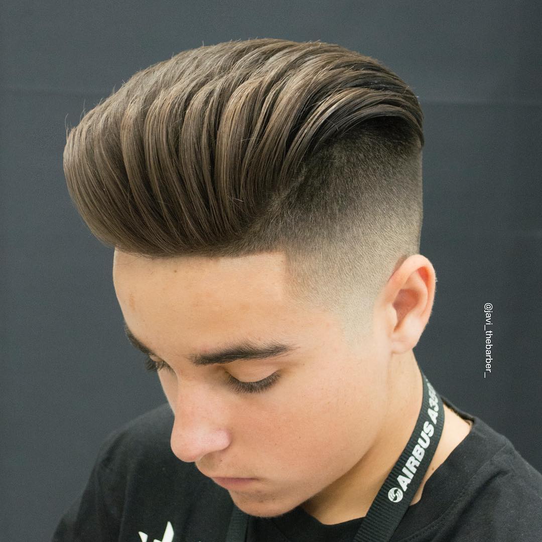 javi_thebarber_ comb over skin fade Popular The Pompadour Haircut