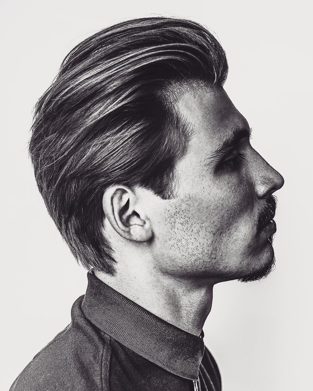 Latest Mens Medium Length Hairstyle 2019  Mens Hairstyles Swag