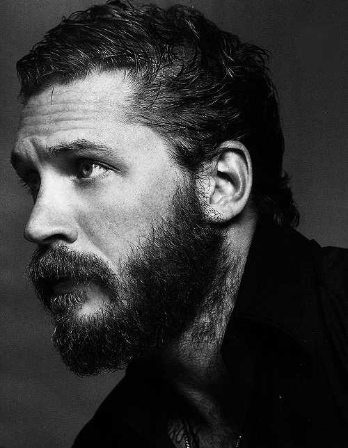 tom hardy haircut gangster look beard mustache haircut