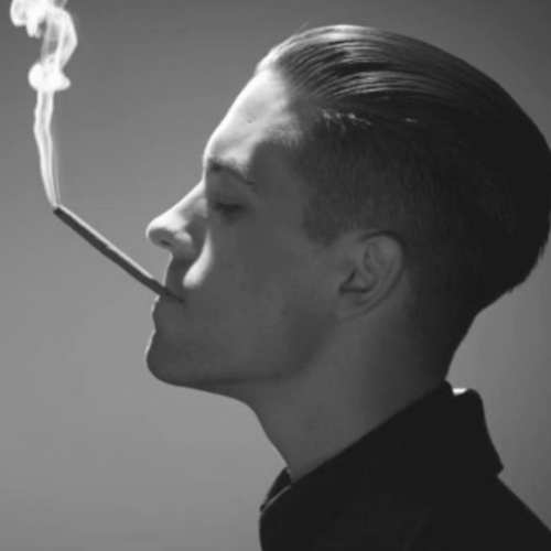 g eazy haircut side slicked back hairstyle