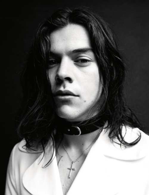 harry styles long hair new haircut