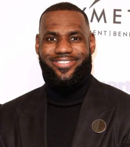 LeBron James Haircuts - Men's Hairstyles & Haircuts Swag