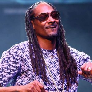 Snoop Dogg Hairstyles - Men's Hairstyles & Haircuts Swag