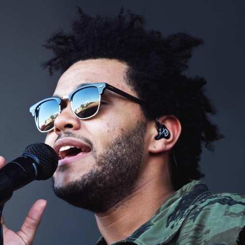 the weeknd haircut live