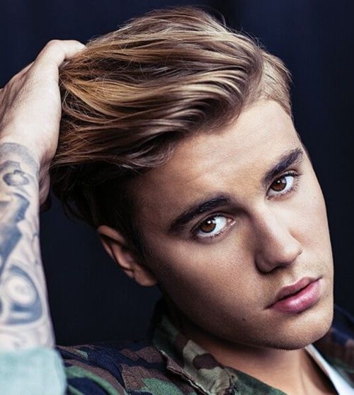 11 justin bieber highlighted short comb hairstyle